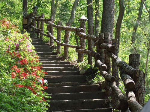 Faire Un Escalier De Jardin En Rondins De Bois